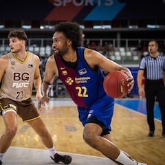 El Barça sufre para ganar al Girona en una magnífica actuación de Parker