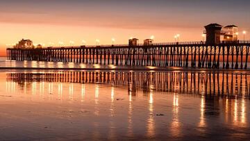Firefighters are trying to put out a blaze that broke out at the Oceanside Pier in San Diego, California. There have been no reports of injuries so far.