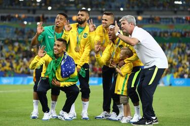 Rio round-up: closing ceremony, Bolt, Phelps, Neymar, Farah...and all the final medals won