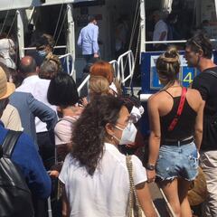 El caos de turistas hace estallar al alcalde de Capri: "Intolerable"