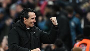 Unai Emery, entrenador del Aston Villa, celebra la victoria ante el Arsenal.