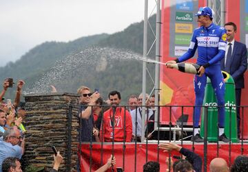 El español Enric Mas (Quick Step) se impone vencedor de la vigésima etapa de la Vuelta disputada entre Escaldes-Engordany y Coll de la Gallina