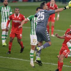 Derbi amargo para Manuel Pellegrini y Claudio Bravo