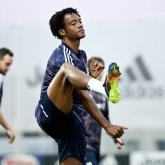 La Juve de Cuadrado se juega ante PSG su continuidad en Europa