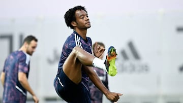 Juan Guillermo Cuadrado en un entrenamiento de Juventus.