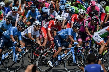 Palmira se vistió de gala y por sus calles rodó el pelotón de la Carrera y las principales figuras de nuestro ciclismo, los más aplaudidos.
