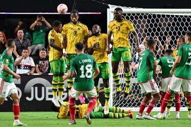 México avanza a la final de la Copa Oro al derrotar a Jamaica en Las Vegas