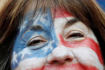 Las mejores imágenes de los aficionados desplazados a la Copa Mundial Femenina de Fútbol celebrada en Francia para animar a sus respectivas selecciones.