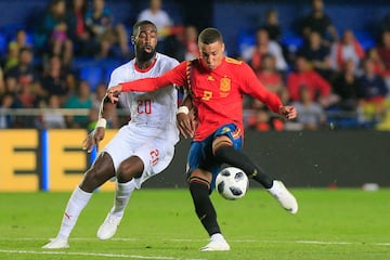 Rodrigo y Djourou.