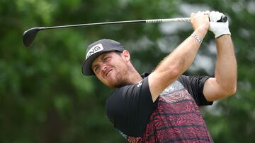 TULSA, OKLAHOMA - MAY 20: Mito Pereira of Chile plays his shot from the 17th tee during the second round of the 2022 PGA Championship at Southern Hills Country Club on May 20, 2022 in Tulsa, Oklahoma. Christian Petersen/Getty Images/AFP
== FOR NEWSPAPERS, INTERNET, TELCOS & TELEVISION USE ONLY ==
