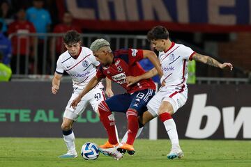 Medellín recibe a San Lorenzo en los playoffs de los octavos de final de la Copa Sudamericana.