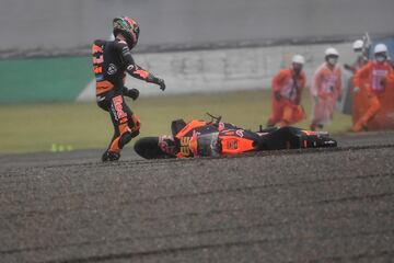 La pole de Márquez bajo la lluvia en Motegi