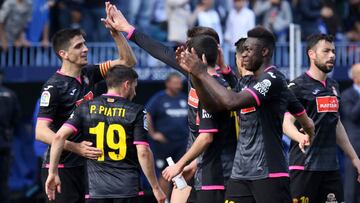 El Espanyol celebra uno de sus goles ante el Málaga.