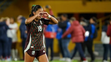 AME8357. BOGOTÁ (COLOMBIA), 11/09/2024.- Andrea América Frías de México reacciona este miércoles, al final de un partido de los octavos de final de la Copa Mundial Femenina sub-20 entre las selecciones de México y los Estados Unidos en el estadio de El Campín en Bogotá (Colombia). EFE/ Mauricio Dueñas Castañeda