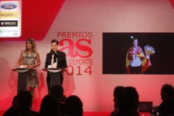 Premios AS 2014. Noem¨ª de Miguel y Laura Mart¨ªnez.