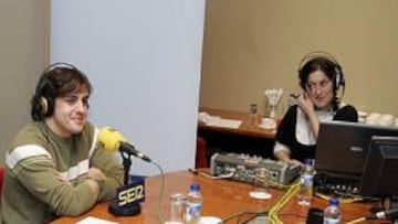 <strong>ANÁLISIS EN EL LARGUERO.</strong> A menos de tres semanas para el inicio del Mundial, Alonso repasó la pretemporada en los micrófonos de El Larguero.