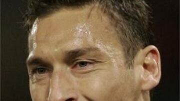 <B>NO ES LA PRIMERA VEZ</B> El italiano Francesco Totti no es la primera vez que se ve implicado en una escena de chantaje