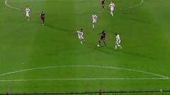 Medel volvió tras dos meses y fue protagonista: los hinchas de Boca no lo perdonan por esto