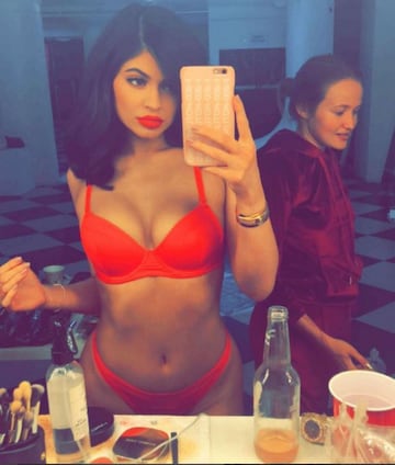 Las fotos más calientes de Kylie Jenner en Instagram