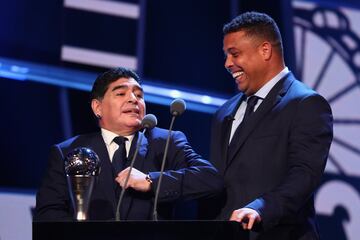 Ronaldo Nazarío y Diego Armando Maradona serán los encargados de decir quién el mejor jugador FIFA