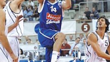 <b>SOBRESALIÓ. </b>Jasen fue el más acertado en el equipo estudiantil.