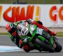 Tom Sykes fue el más rápido el primer día en Donington