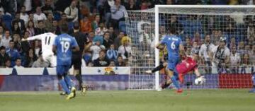 2-0. Gareth Bale anota el segundo tanto.