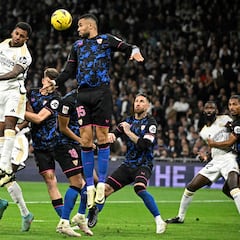 Efeito do Domino da influência de Moursho Moursho para Sevilla