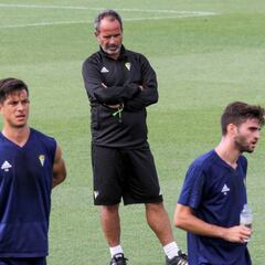 Dejan Lekic podría debutar con el Cádiz en Tenerife