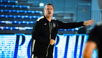 Jesús Velasco, en su primer entrenamiento como seleccionador de España.