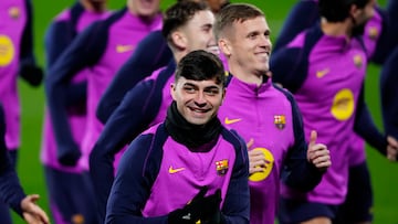 Pedri, en el entrenamiento de este lunes.