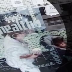 Mujer es captada tosiendo intencionadamente a un niño de un año en San José