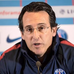 Emery: "Neymar es joven y le gusta disfrutar de sus amigos"