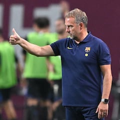 Los segundos años de Hansi Flick vienen con turbulencias