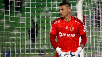 Futbol, Universidad de Chile vs Cobresal.
Octavos de final, Copa Chile 2022.
El arquero de Universidad de Chile Cristobal Campos es fotografiado durante el partido de vuelta de los octavos de final de la Copa Chile contra Cobresal disputado en el estadio Elias Figueroa de Valparaiso, Chile.
22/08/2022
Andres Pina/Photosport
Football, Universidad de Chile vs Cobresal.
Round of 16, 2022 Copa Chile Championship.
Universidad de Chile's goalkeeper Cristobal Campos is pictured during the second leg match of the round of sixteen of the Copa Chile Championship against Cobresal held at the Elias Figueroa stadium in Valparaiso, Chile.
22/08/2022
Andres Pina/Photosport