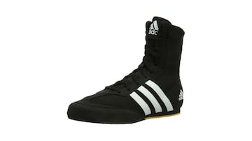 Protege tu tobillo con estas clásicas Adidas