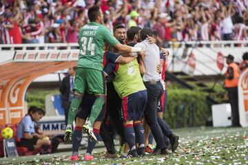 La crónica en imágenes de la 12 de Chivas en Guadalajara