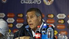 Óscar Tabárez: "Chile estuvo controlado hasta la expulsión"