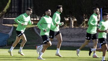 01/11/21
ELCHE
ENTRENAMIENTO
LUCAS PEREZ MASCARELL BARRAGAN BENEDETTO