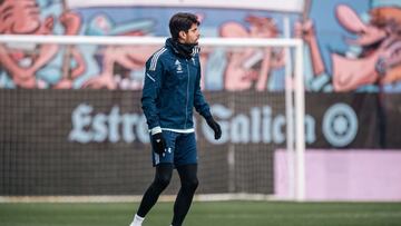 El central mexicano N&eacute;stor Ara&uacute;jo, durante un entrenamiento del Celta en Bala&iacute;dos.