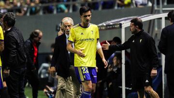 Kecojevic se marcha lesionado.