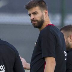 Piqué pide una movilización pacífica a favor del referéndum