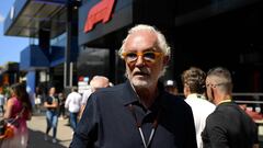 Flavio Briatore en el paddock de la Fórmula 1