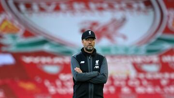 Klopp: "I would never compare myself with Dalglish or Shankly"