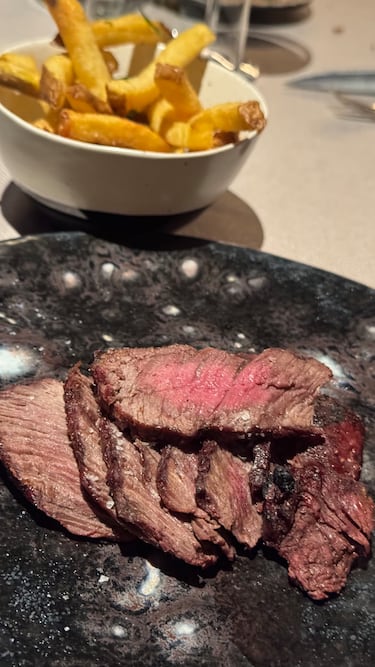 Leña Madrid, fuego, brasas y disfrute garantizado en el seno del Hotel Hyatt Regency Hesperia