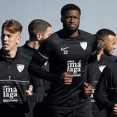 Un Málaga de montaña rusa y un Amorebieta sin Orozko