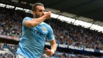 Negredo celebra su gol ante el Everton.