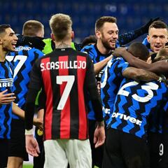 Alexis y Vidal aún sueñan con su primer título en el Inter