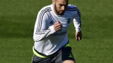 43 D&Iacute;AS FUERA. Benzema, en uno de los entrenamientos de esta semana en Valdebebas.
 