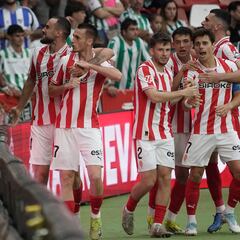 Gelabert y Dubasin firman la remontada ante un buen Córdoba